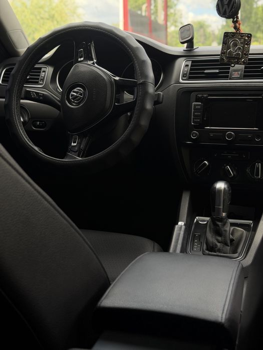 Volkswagen Jetta 2015