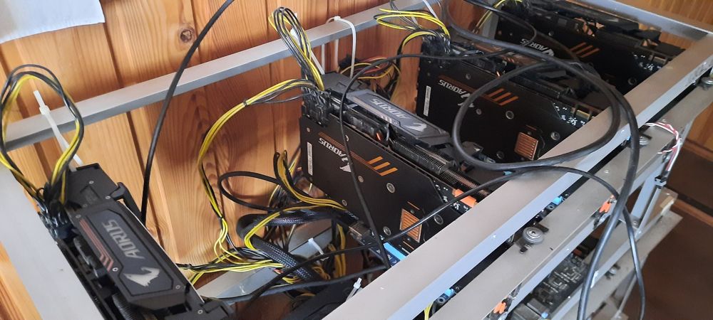 Майнінг ферми. Aurus 1080ti 11gb. 12шт.