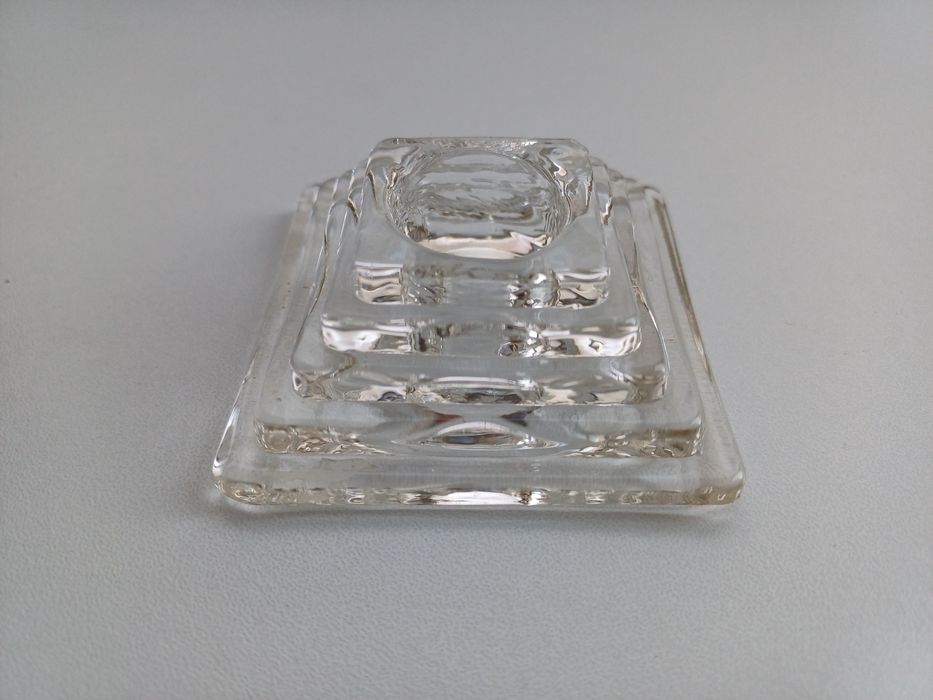 2 pequenos castiçais/porta-velas de vidro