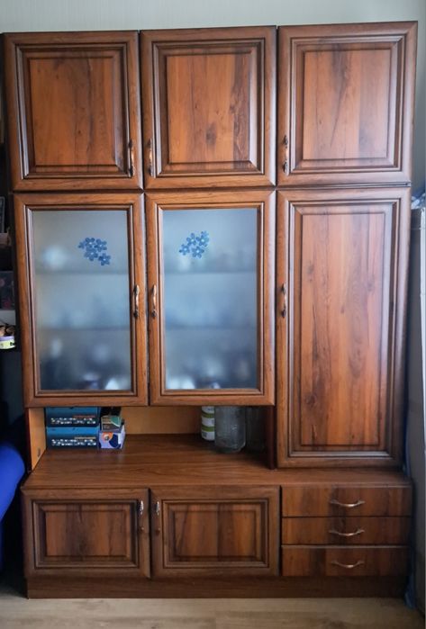 Сервант для вітальні