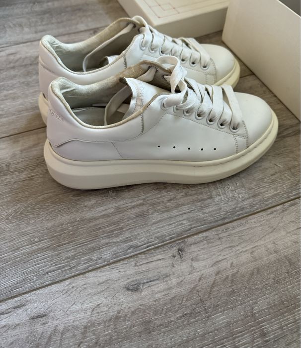 Білі кросівки/кеди Alexander McQueen оригінальні