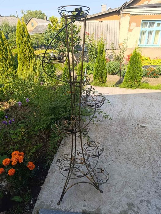 Підставка для квітів