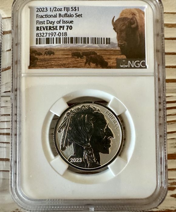 Монета набор 2023 Американский бизон ( Буффало ) NGC PF70 Сербро