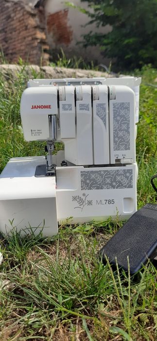 Продам оверлог !!!