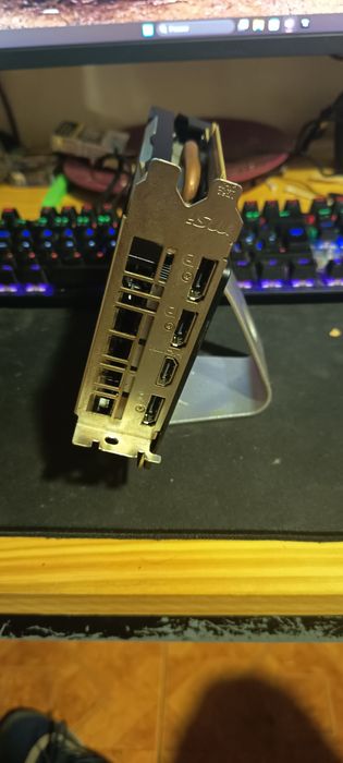 Gráfica gtx 1660 super ventus