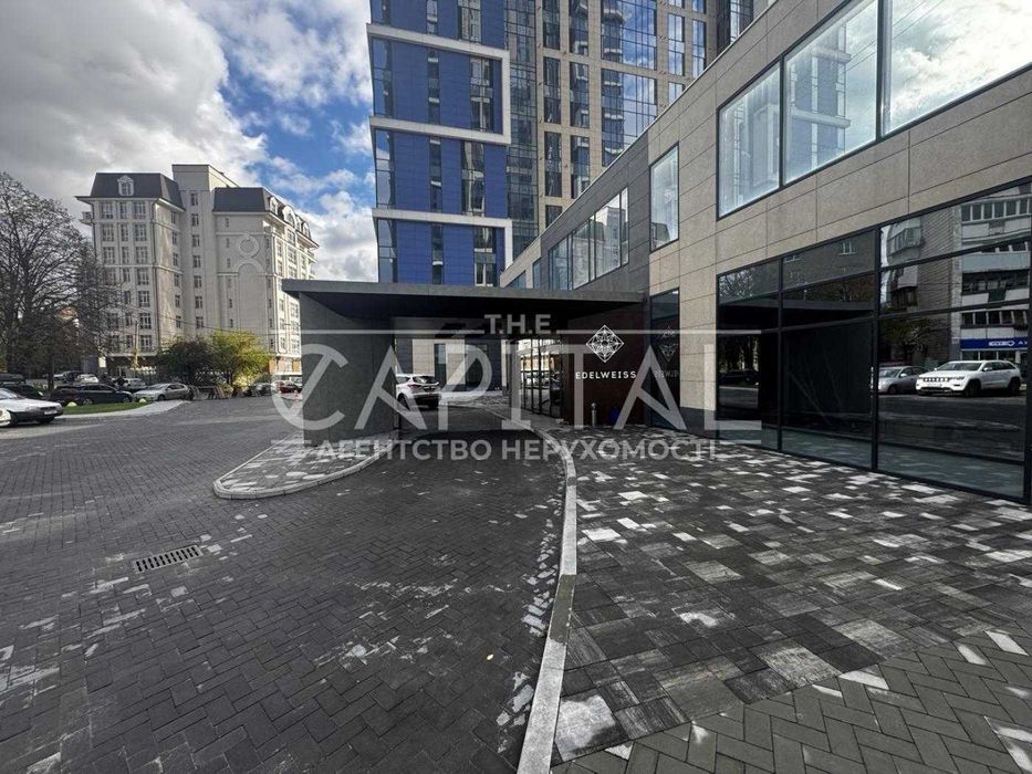 Продається високорентабельна комерція площею 72м² вул. Звіринецька,72