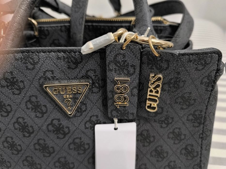 Mala Guess Nova cinzento