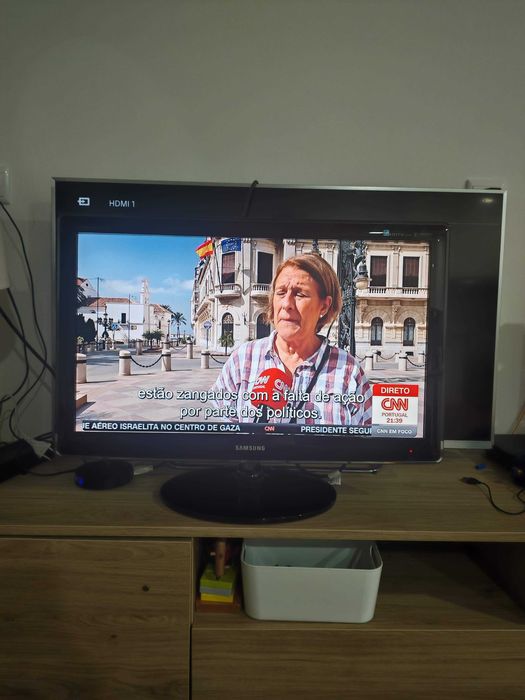 TV samsung p2770hd