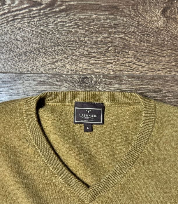 Кашемировый свитер Cashmere Collection.