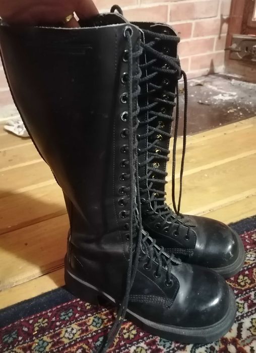 glany buty Dr. Martens Martensy długie, skórzane 22 22.5 czarne 35, 36