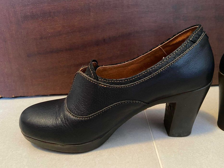Sapatos pretos - Art