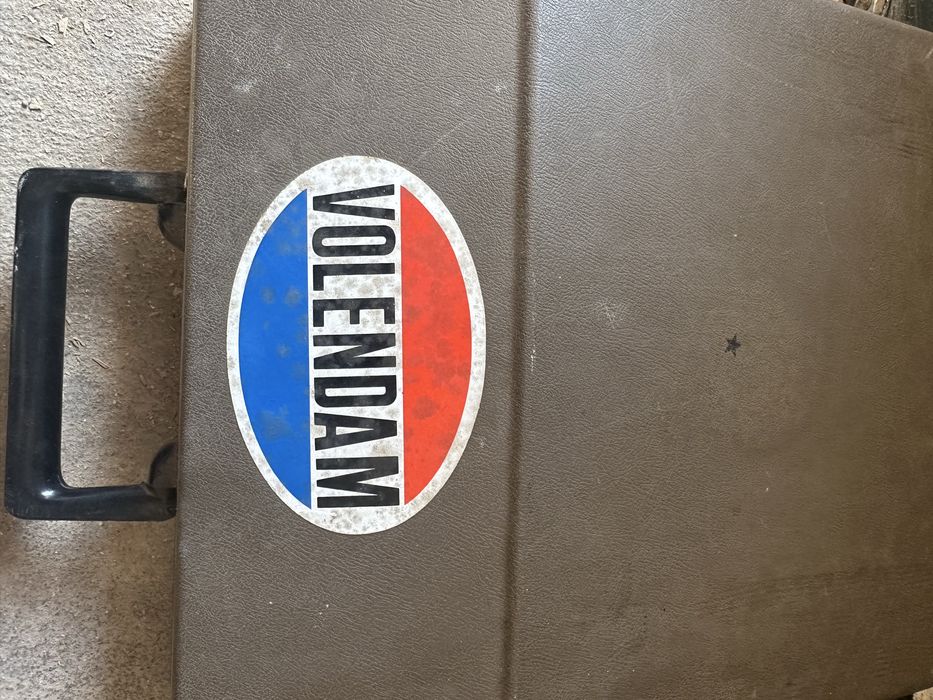 Maquina de escrever antiga Messa 2002