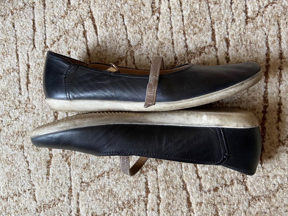 Жіночі туфлі з натуральноі шкіри  Clarks, розмір 42