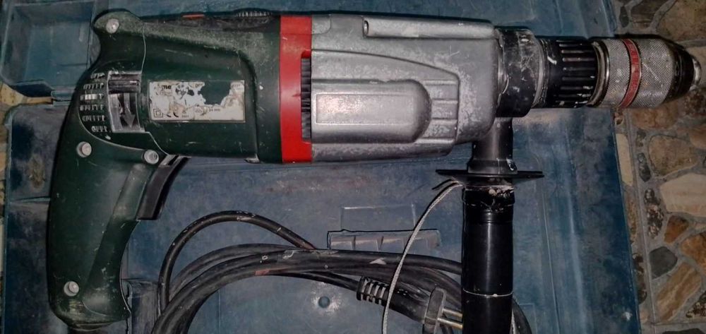Перфоратор Metabo KHE 24 Contact з чемоданом