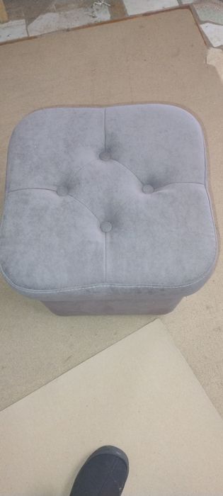 Нова банкетка з відкритим верхом