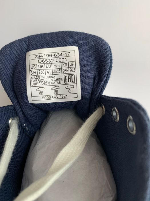 Продаються кеди Levis