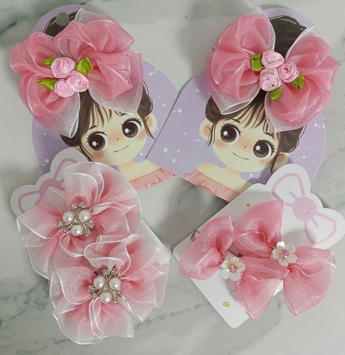 Organzowe kokardki ręcznie robione