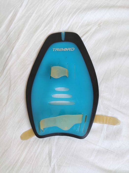 Płetwy na ręce tribord