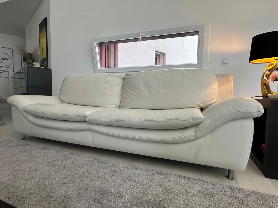 Sofas em Pele em muito bom estado