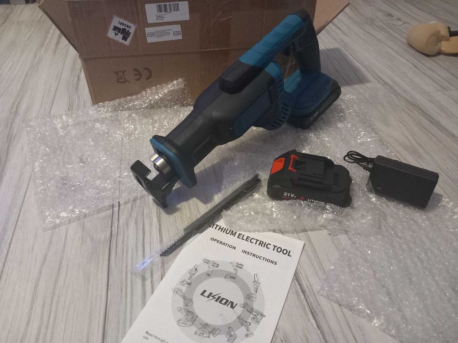 Bezprzewodowa Piła Szablasta (lisi ogon)