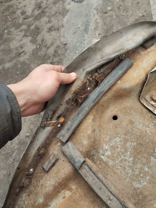 Сідушка ІЖ планета