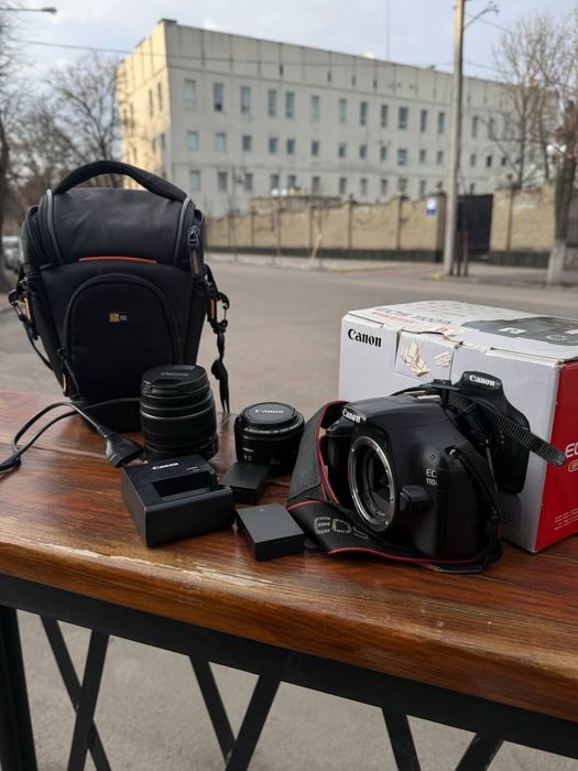 Фотоаппарат Canon EOS 1100D Kit 18-55 IS II