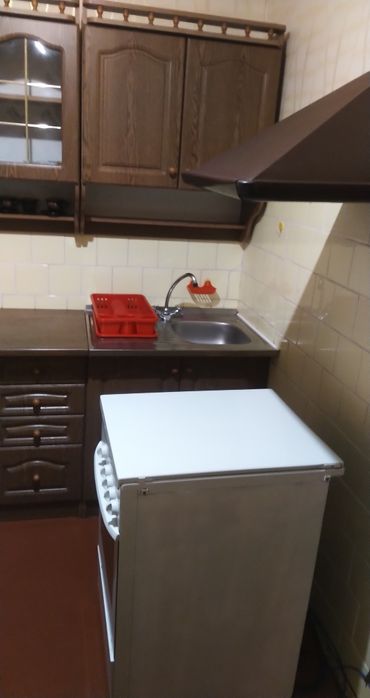 Здам 2-кімнатну квартиру (+ комунальні), перемоги 22, 3 поверх