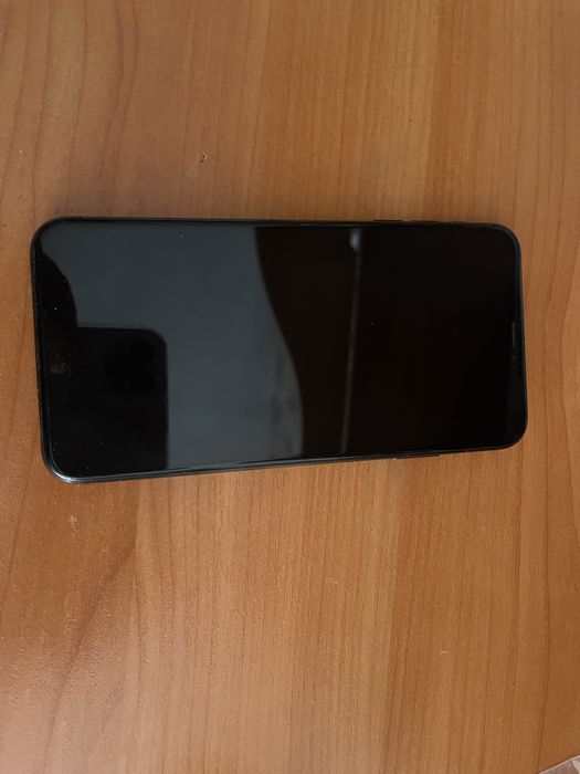 Продам iPhone XS Max 64gb