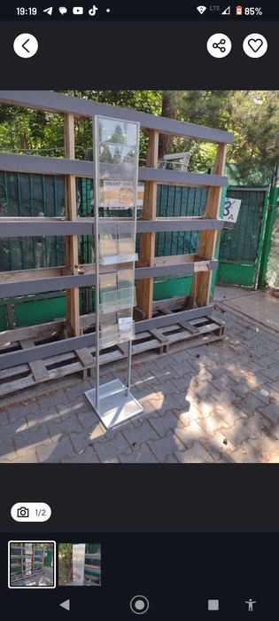 Stand reklamowy n ulotki