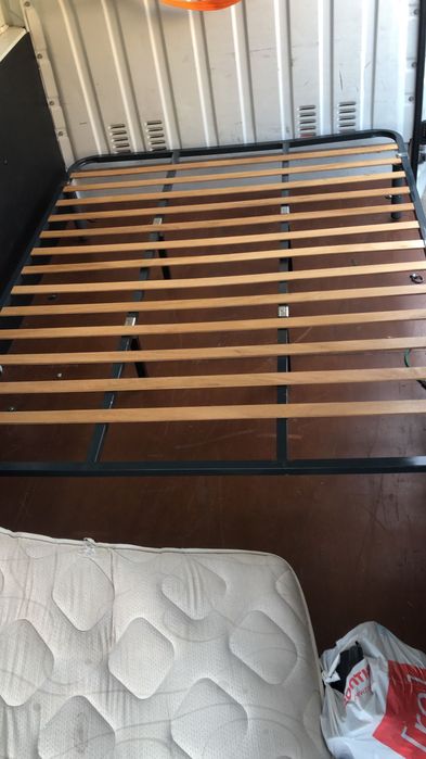 Cama com colchão
