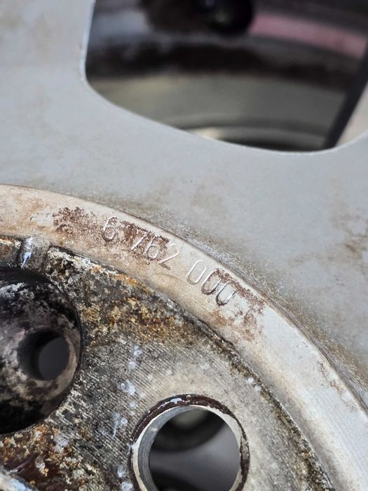 BMW 5 E60 E61 Alufelgi 16" 5x120 7J ET20 Styling 134 Opony 225/55/16