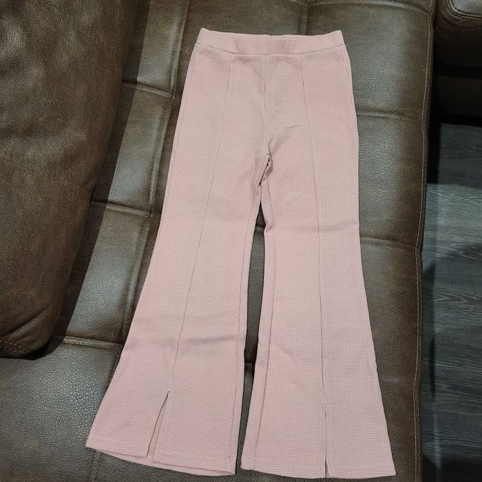 Пудрові штани SHEIN на дівчинку до 140 см