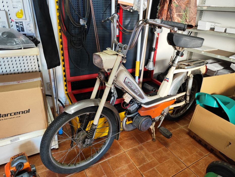 Mobylette Caddy especial