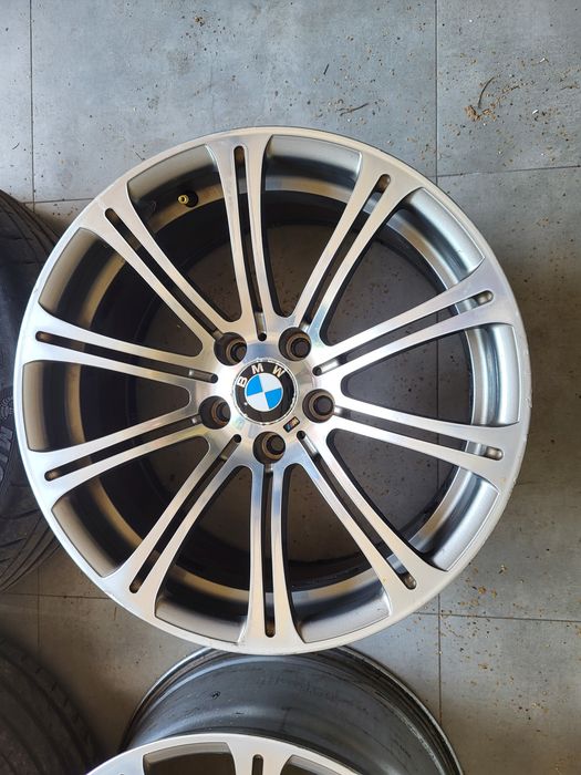 Felgi 19 cali BMW m3 e92 e93 e90 m3 e46 f10 f11
