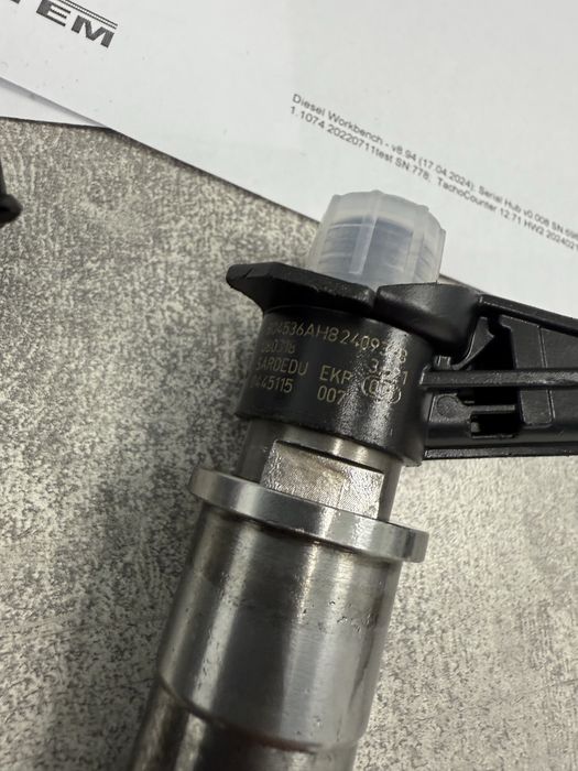 форсунки рено трафік  опель 2.0 M9R 0445115007 0445115022 H82409398