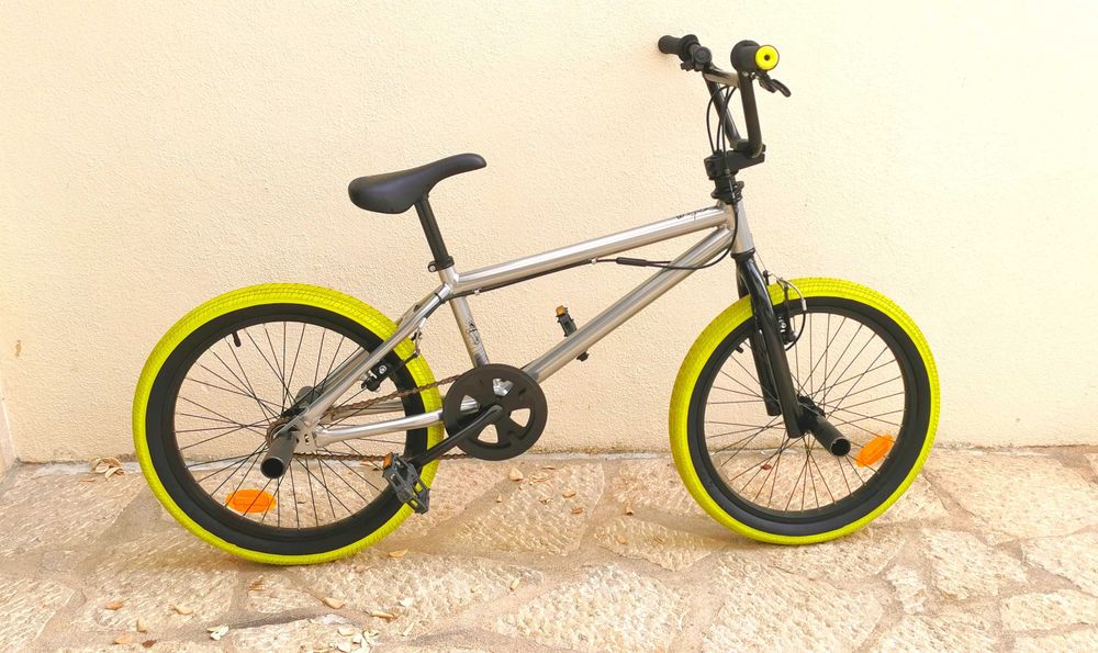 Bicicleta BMX Wipe 520 Cromada (20") Preço Negociável