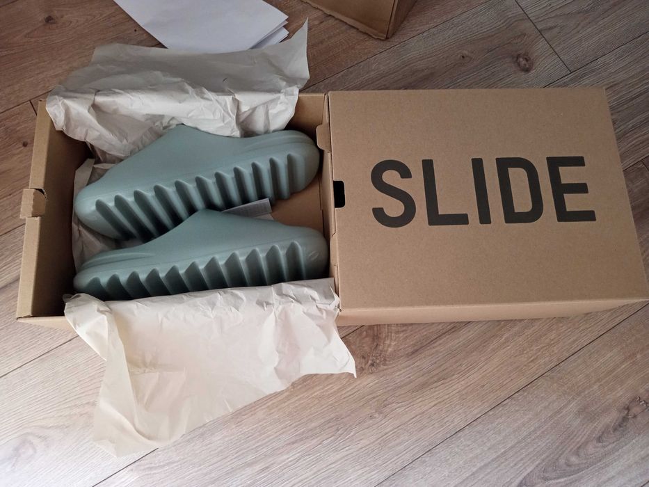 Klapki Adidas Yeezy Slide Salt r 42