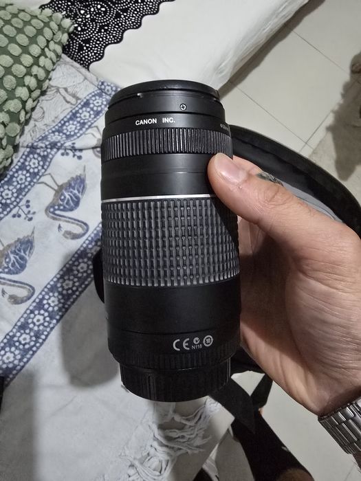 Camera canon eos 1100D + objetivas