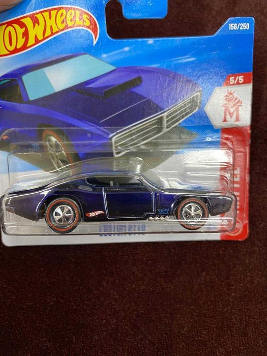 Hot wheels CUSTOM OTTO Super Treasure Hunt STH [STH],[TH]: 2 500