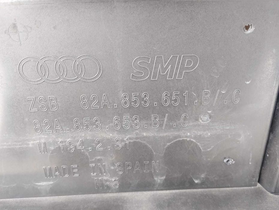 Atrapa chłodnicy Grill Audi A1 II 82A853651B 82A853651C