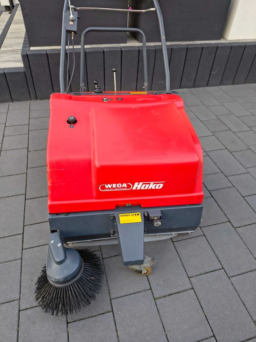 Zamiatarka Hako Hamster 780 e 12v Elektryczna