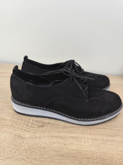 Półbuty damskie zamszowe na platformie Seastar Blue r. 40