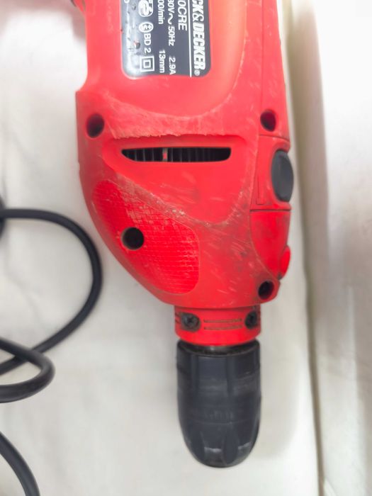 Berbequim Black Decker KR650CRE a precisar de reparação com mala