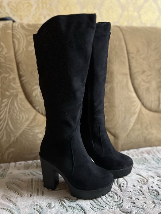 Зимові чоботи.