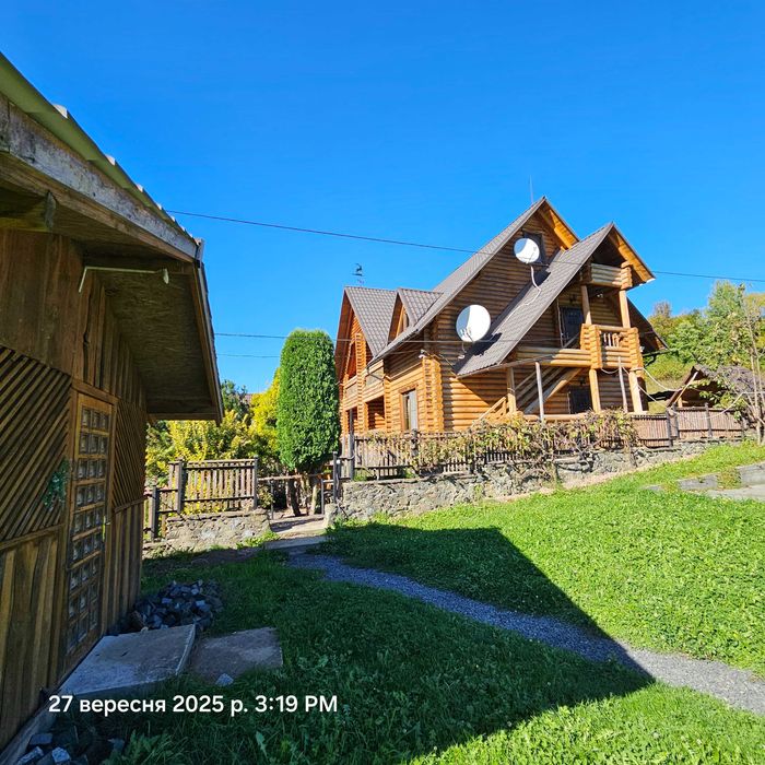 Продаж садиби  з номерами під здачу в Карпатах