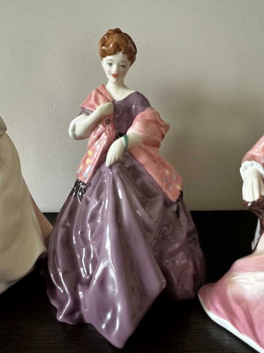 Порцелянові статуетки  Coalport, Royal Worcester. Фарфор Англія.