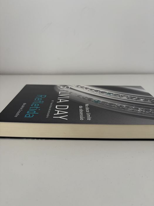 Livro Refletida - Sylvia Day