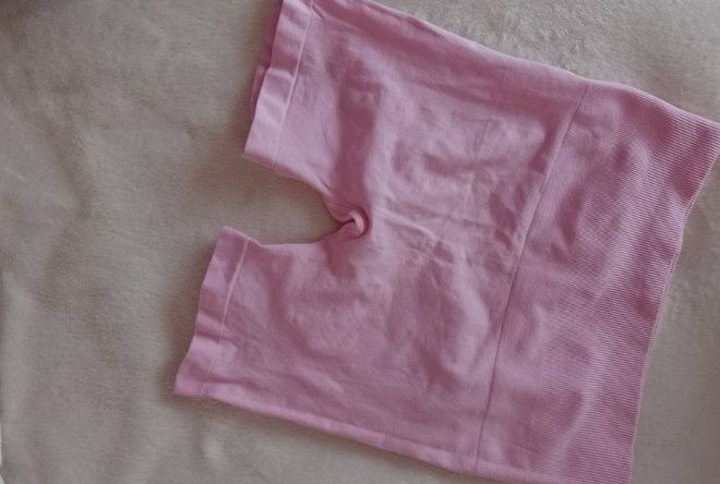 (S/M) Ekskluzywne, różowe szorty modelujące z y