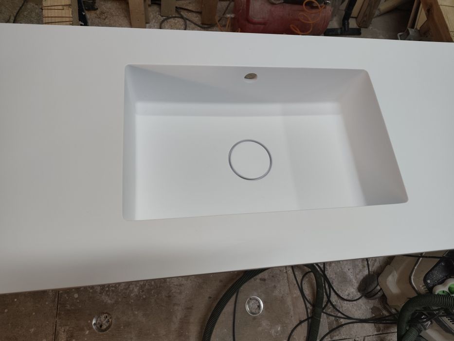 Naprawa blaty solid surface corian
