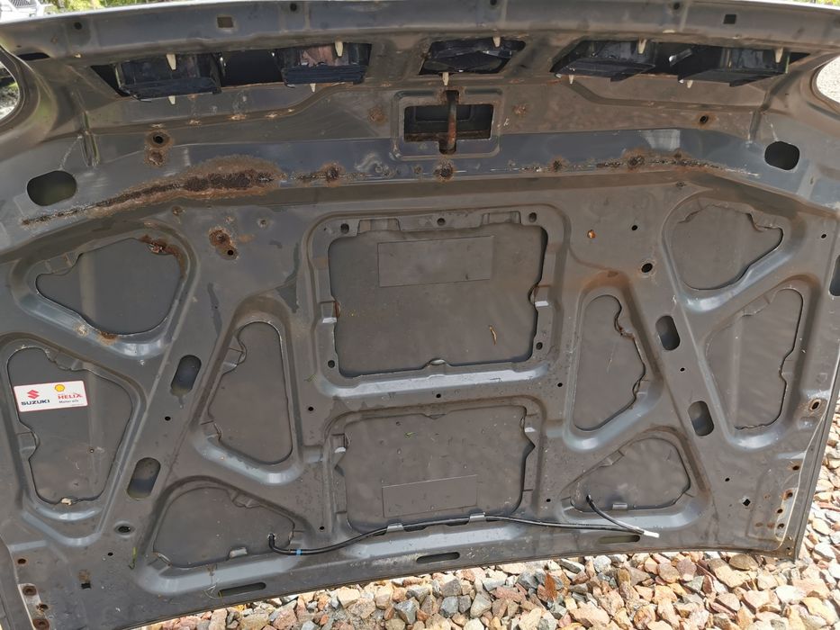 Maska  Pokrywa Silnika Grill Suzuki Jimny 98-12r